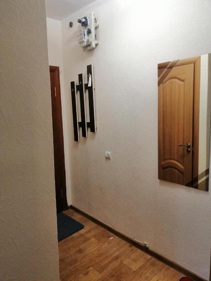 Уютная Квартира На Лётной 6 Chernihiv Exterior photo
