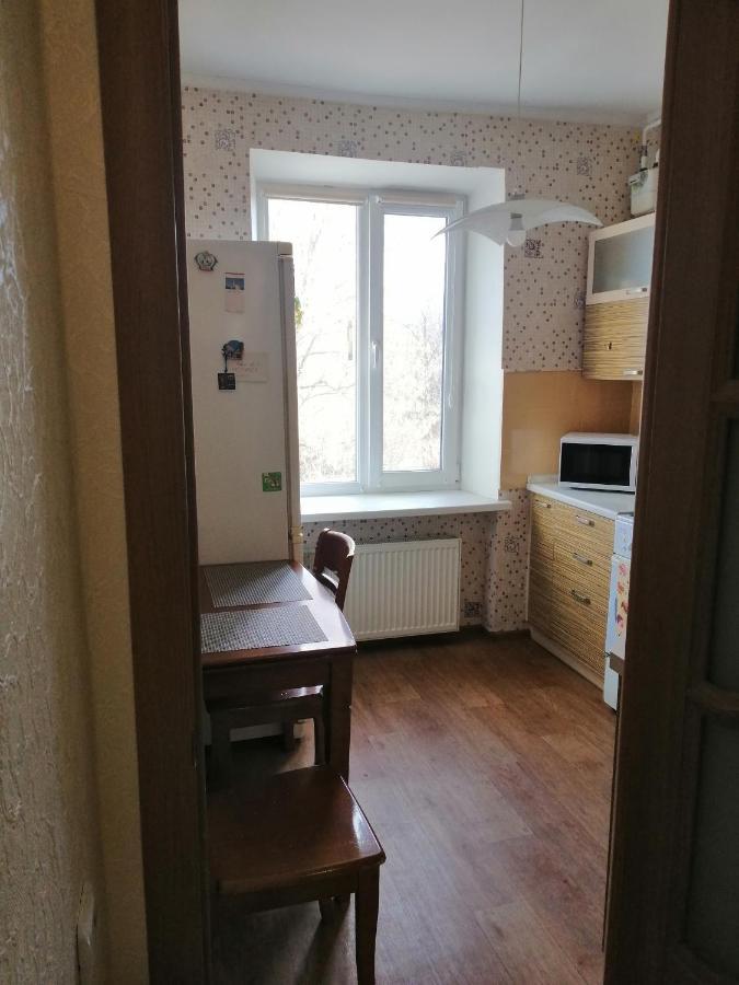 Уютная Квартира На Лётной 6 Chernihiv Exterior photo